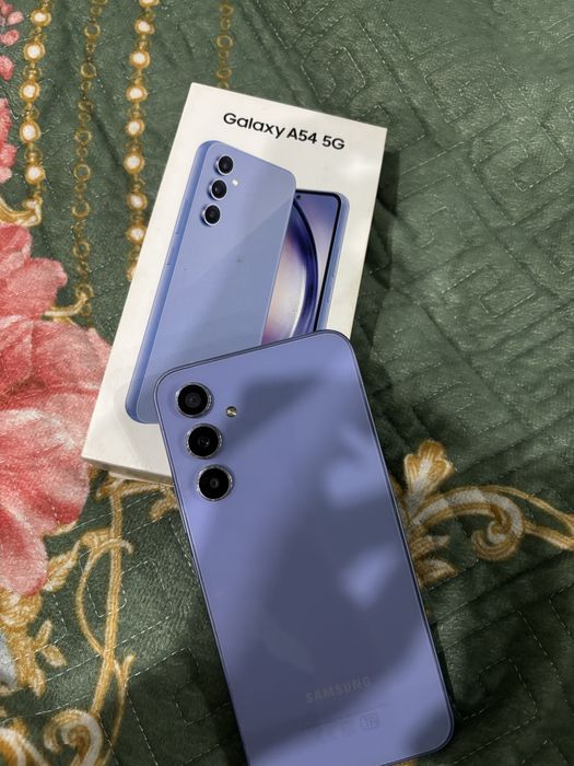 Продам самсунг в идеальном состоянии