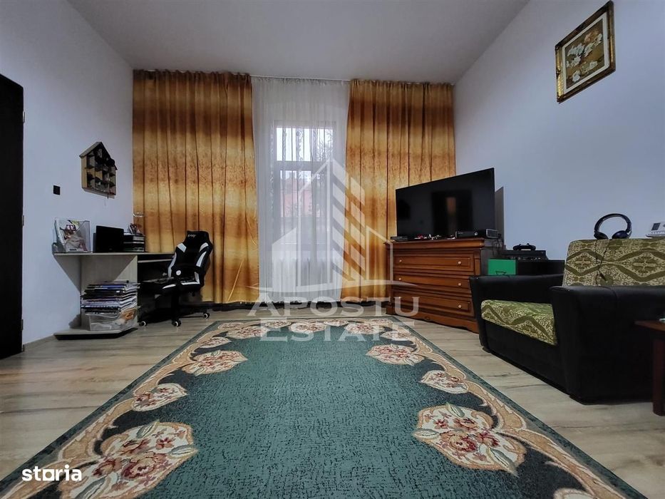 Apartament cu 2 camere, loc de parcare in curte langa Piata Iosefin