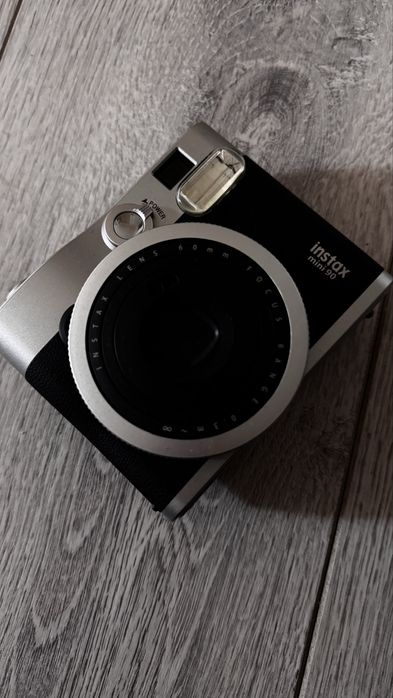 Instax mini 90 фотоаппарат