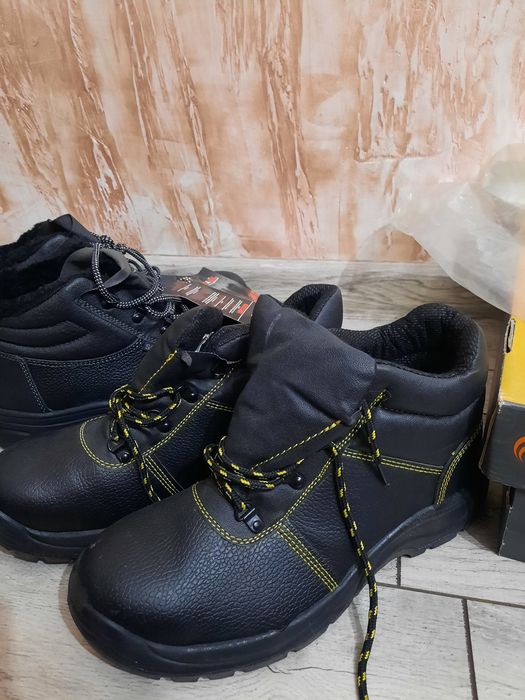 Ботинка отличного качества