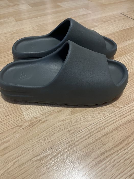 yeezy slides originali marimea 42