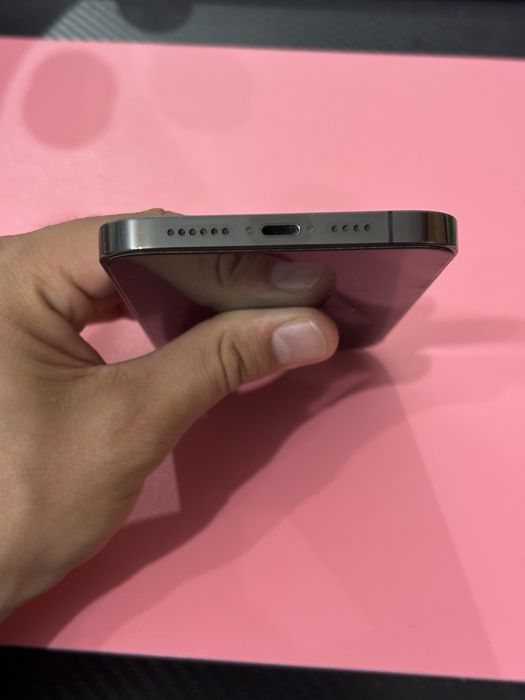 ПРОДАВАМ iPhone 12 Pro Max – 128 GB