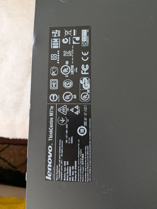 ThinkCenter M71e