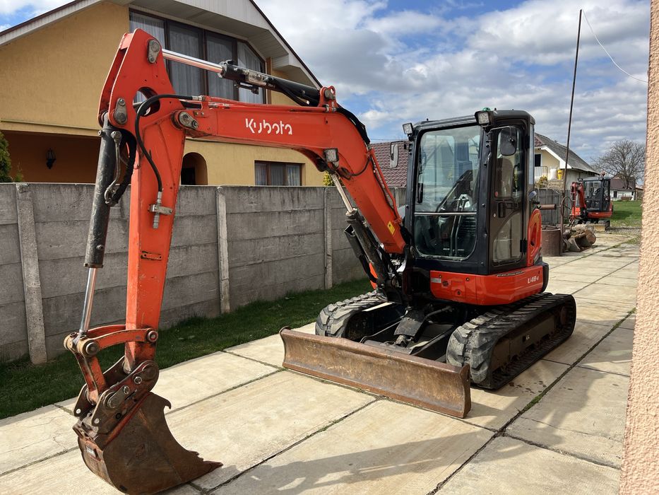 Miniexcavator kubota u 48