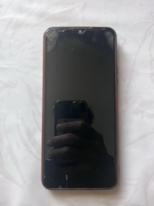 Продам vivo y31 128гб