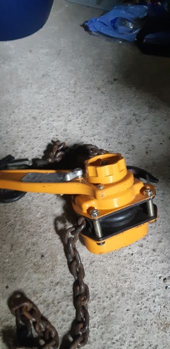 Palan manual cu levier 1.5 tone, lungime: 1,5 metri