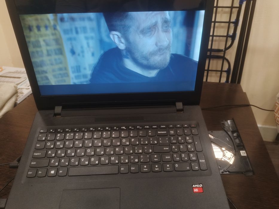 Продам ноутбук Lenovo