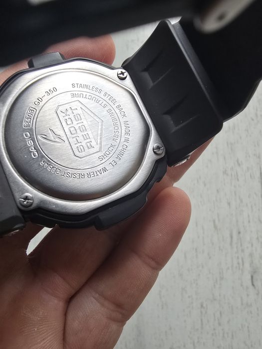 Мъжки часовник "Casio g shock gd-350"