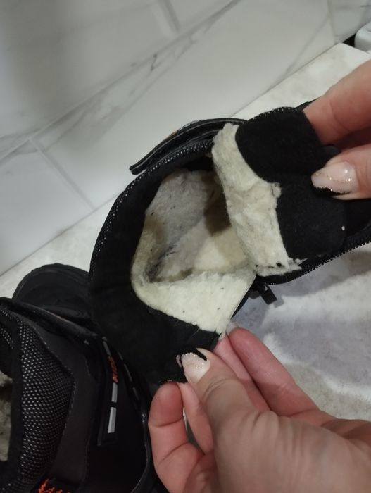 Продам ботинки зима