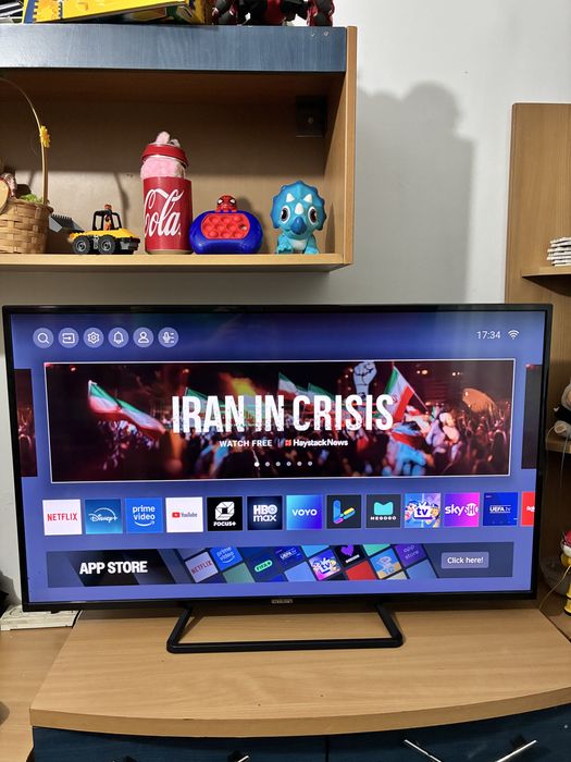 TV Smart Starlight 110