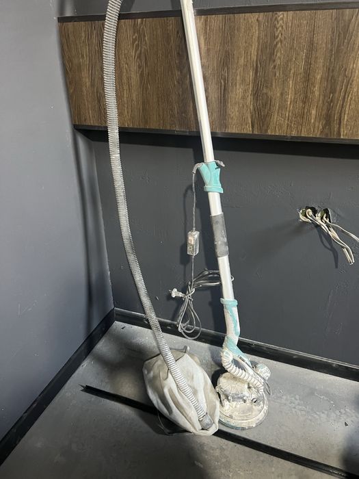 Жираф строительный