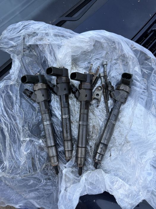 Injectoare Mercedes 2.2 2001-2004