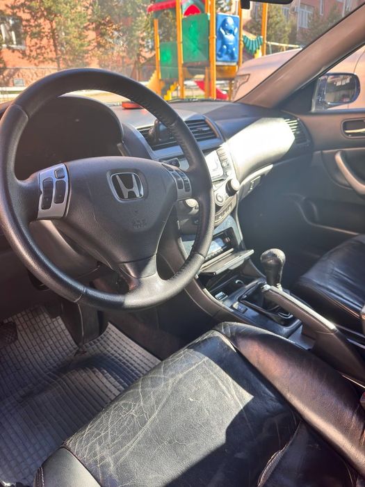 Продам Honda Accord 7