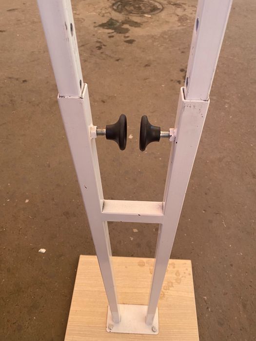 Вешалка для одежды оптом