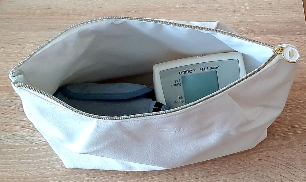 Маншет/само текстилната част/ з и чантичка а механичен апарат за кръвно нслягане