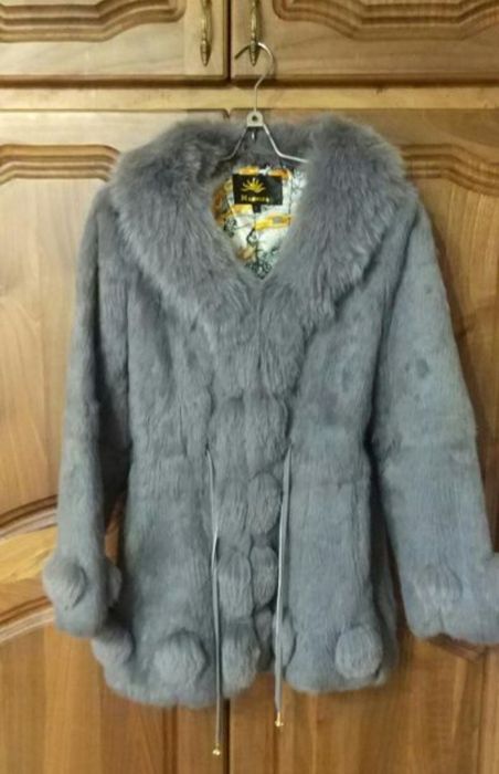 Шубка из натурального меха (кролик). Новая. Размер L ( 44-4).6