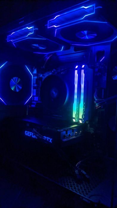 Геймърски PC: Ryzen 5 3600  + RTX 3060 Ti | 16GB RAM | RGB