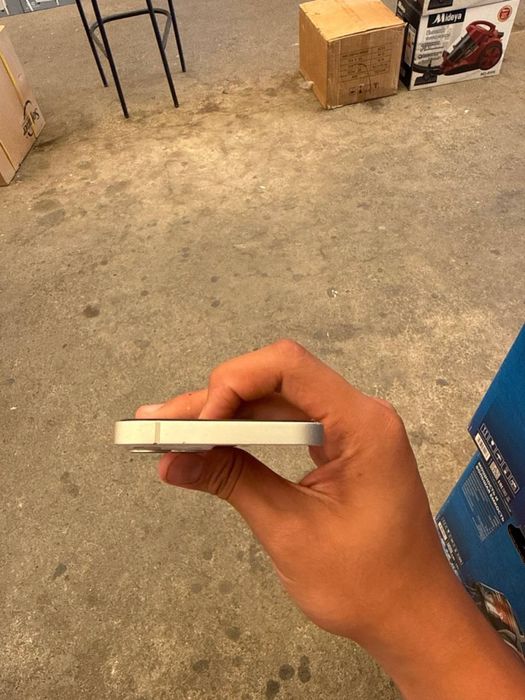 Iphone 13.
