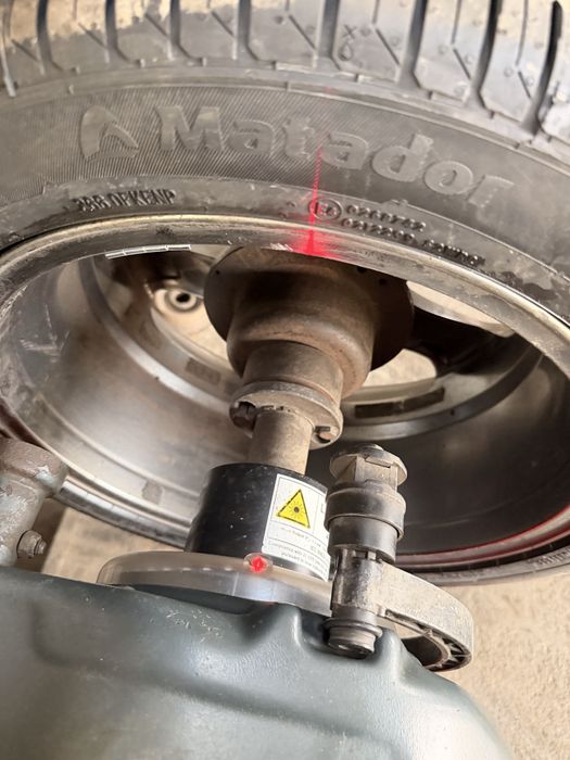 Masina de echilibrat roti Sicam