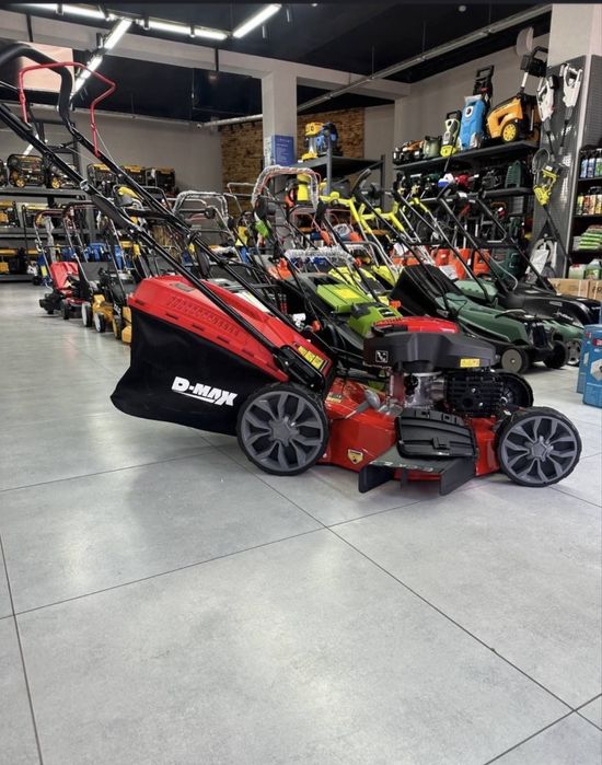 Газонокосилка бензиновая Dmax Rolf Bosch