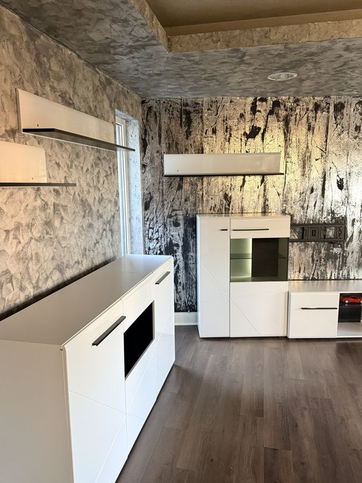 Apartament cu 2 dormitoare, living,bucatarie Strada Tarpiului