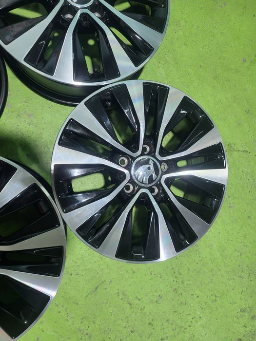 16 5x112 Skoda лети джанти 5х112 шкода черни черен гланц