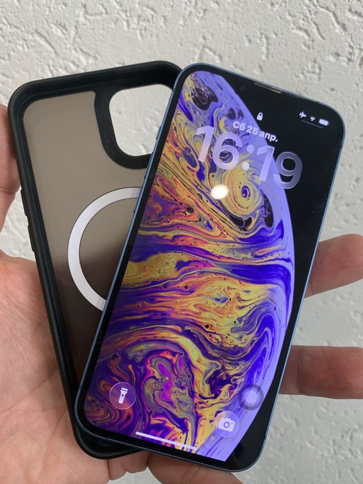 Продам lPhone 13 128 гб