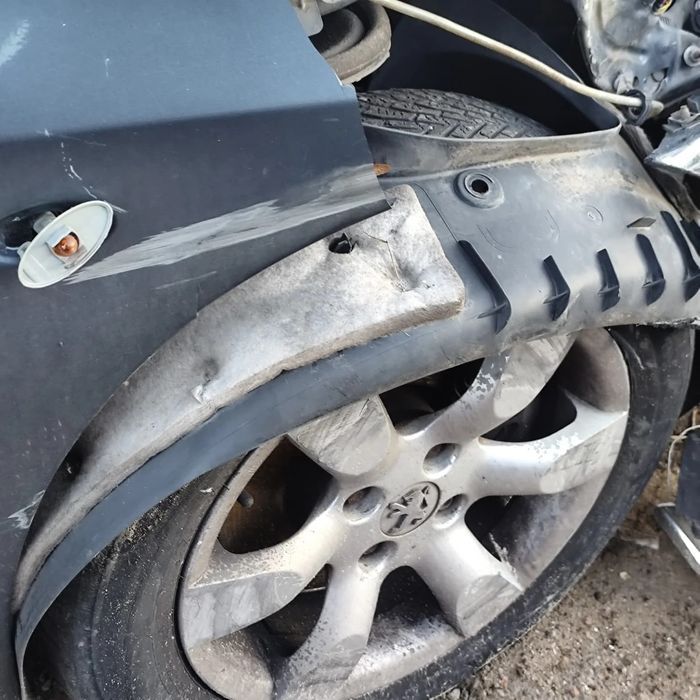 Dezmembrari Peugeot 307 CC (3B) (2003-2009) 2.0 HDi 135 Motorina