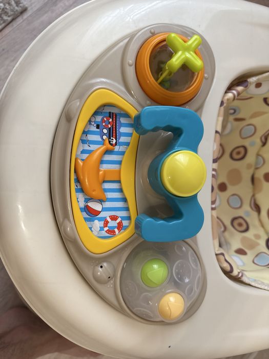 Детский ходунок новый