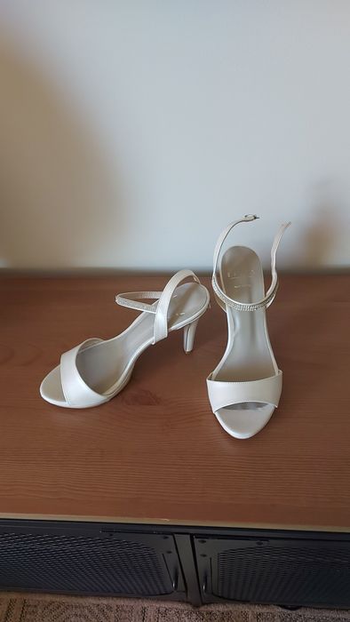 Pantofi nunta alb sidefat noi cu eticheta toc 10cm M38