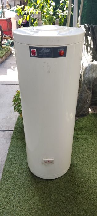 Бойлер 80лт. неръждавейка