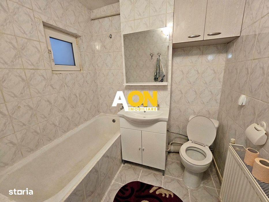 Apartament 2 camere, mobilat, utilat, etaj 3, cu boxa si parcare