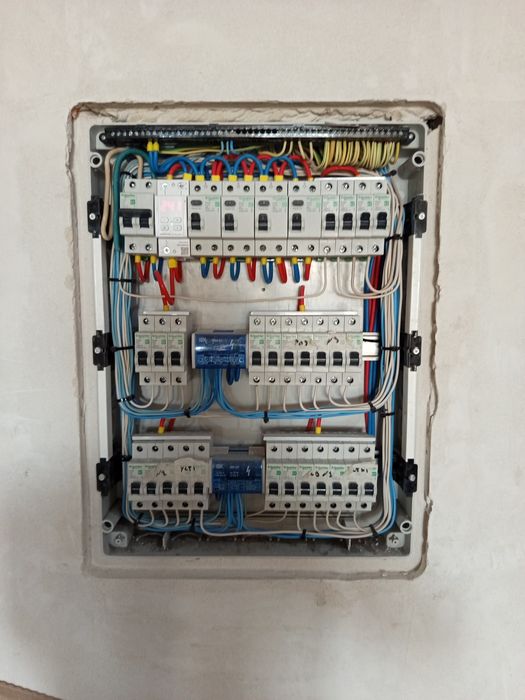 Электромонтажные работы 24/7