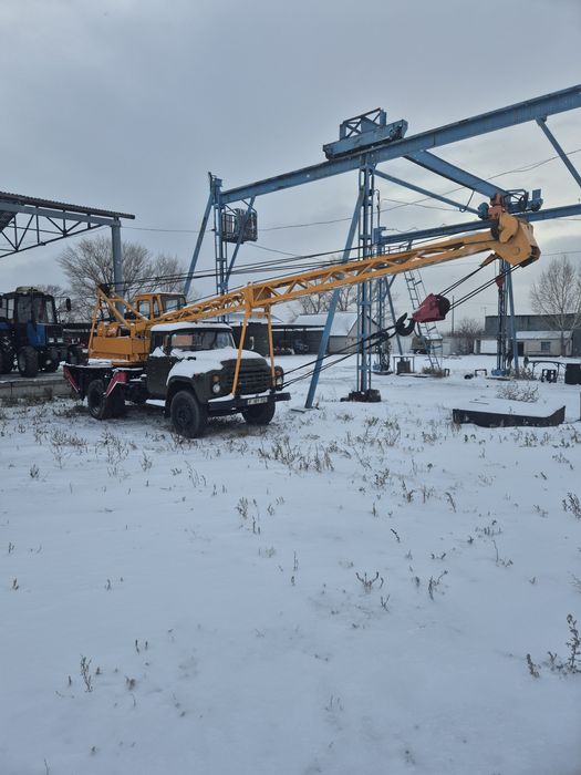 Кран Зил         .