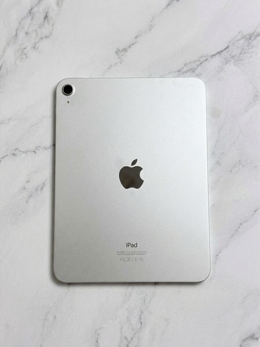 iPad 11 (A16) 128 GB — отличное состояние