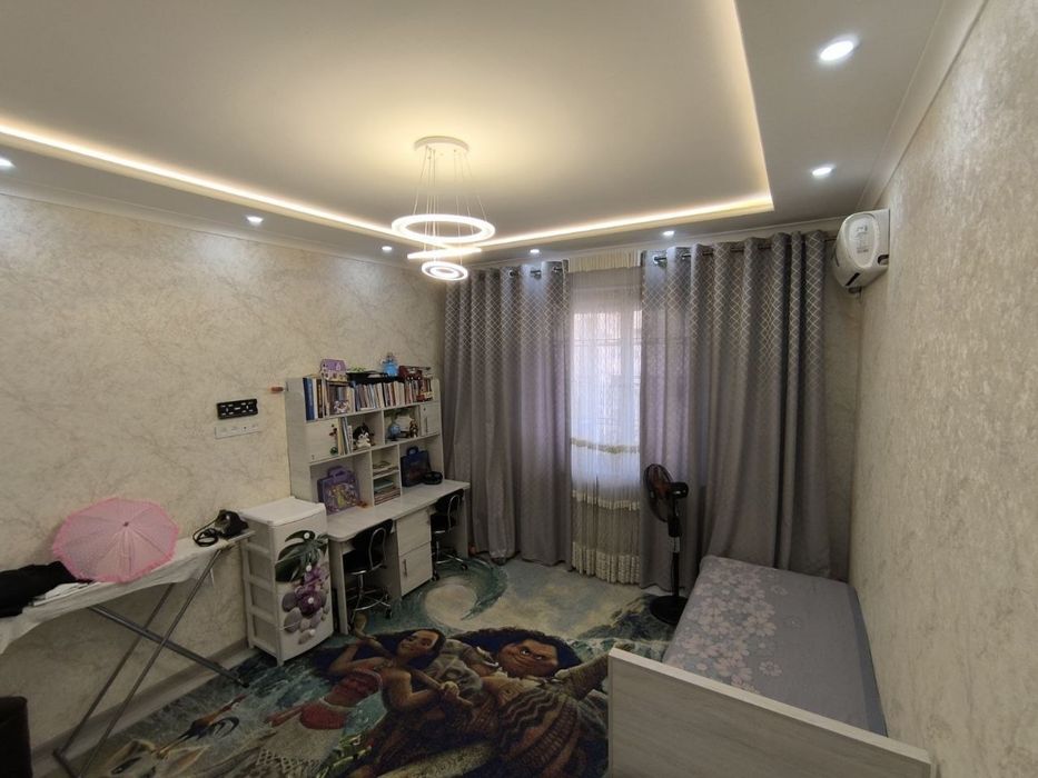 Сергели 5А 3 хона 3 этаж срочно сотилади