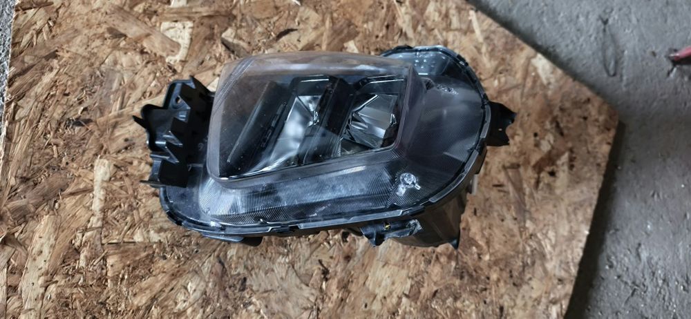 Far dreapta Hyundai tucson facelift nx4  2025  full Led