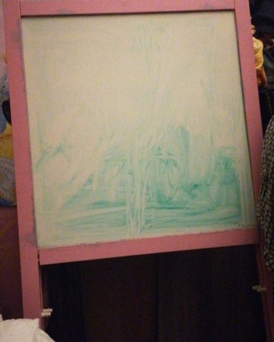 Мольберт, рюкзак, груша, хулахуп