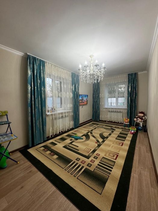 Продается дом с 8 сотками . Селекционный