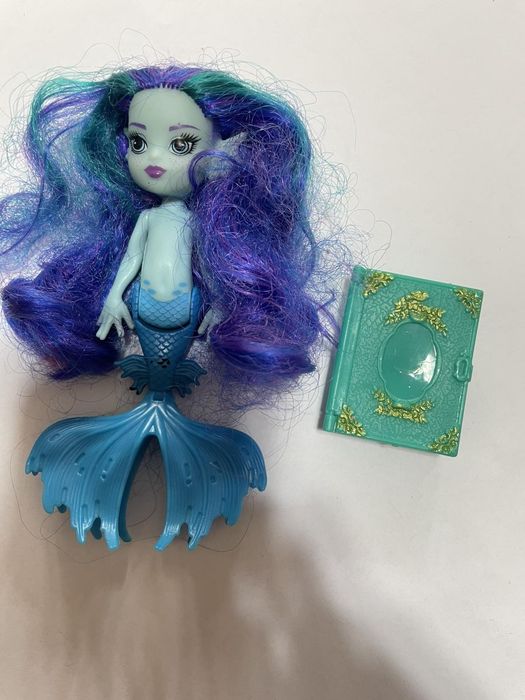 Monster High с лилава коса