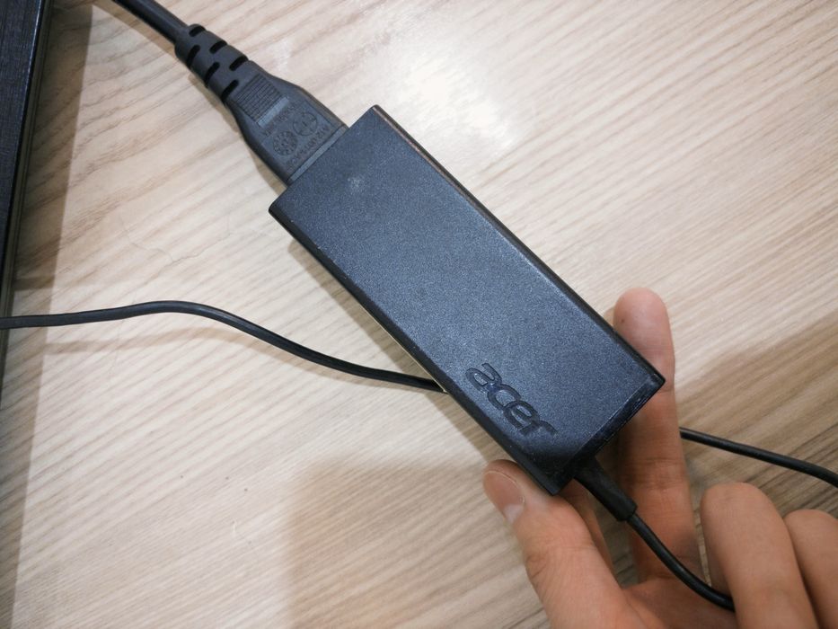 Продам ноутбук acer