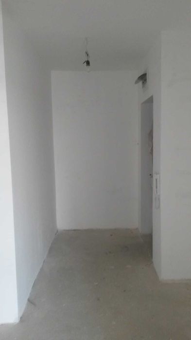 Продава се Тристаен апартамент в София, Левски - 110 кв.м за 1455 €/кв.м - Снимка #3