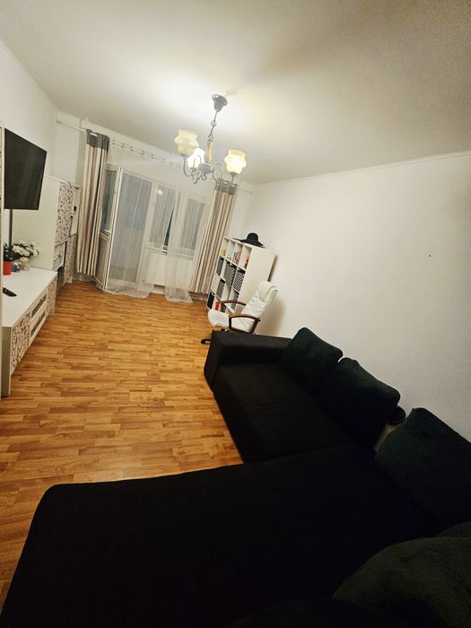 Închiriez apartament 3 camere ultracentral in Râmnicu Vâlcea
