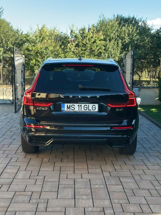 Volvo xc60 2021 facelift.