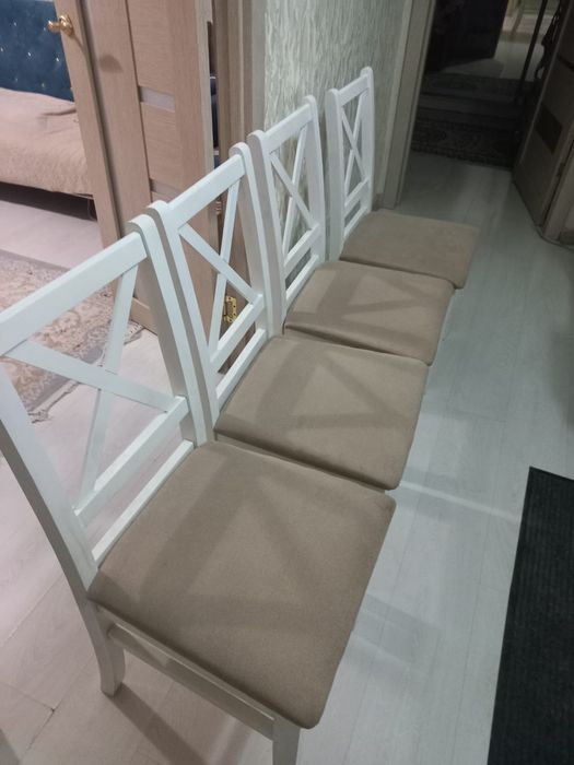 Продам стулья для кухни