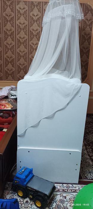 Детский кроват б/у