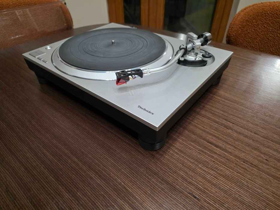Грамофон Technics SL 1500C