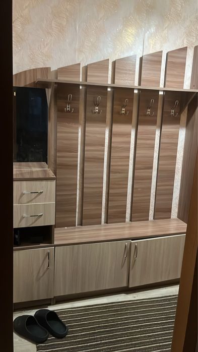 Продам прихожую