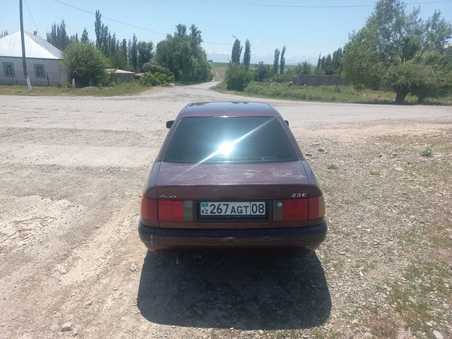 Ауди с4  газ-бензин