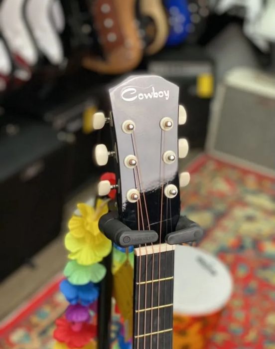 Gitara akustika Mega skidka